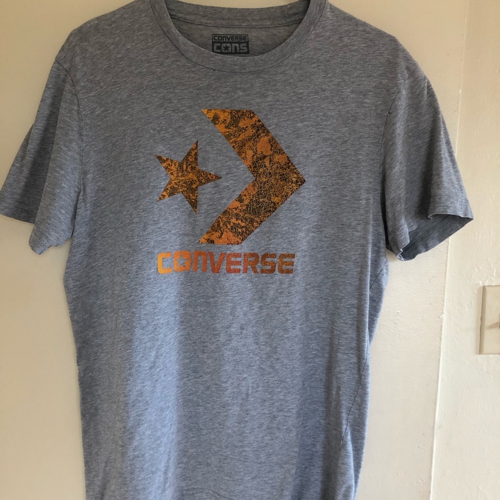 Converse tee